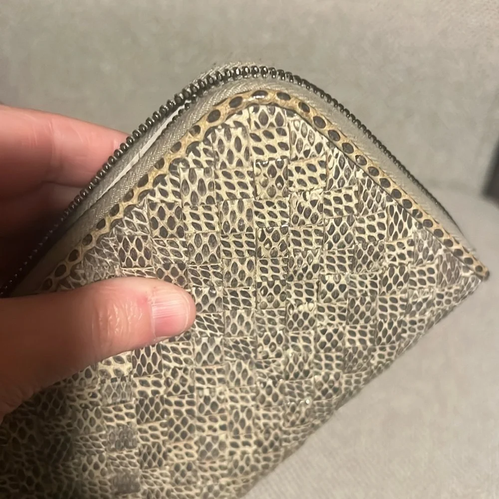 Bottega Veneta authentic bottega